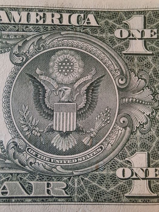 100 bancnote de 1 $ ,,serii consecutive, necirculate