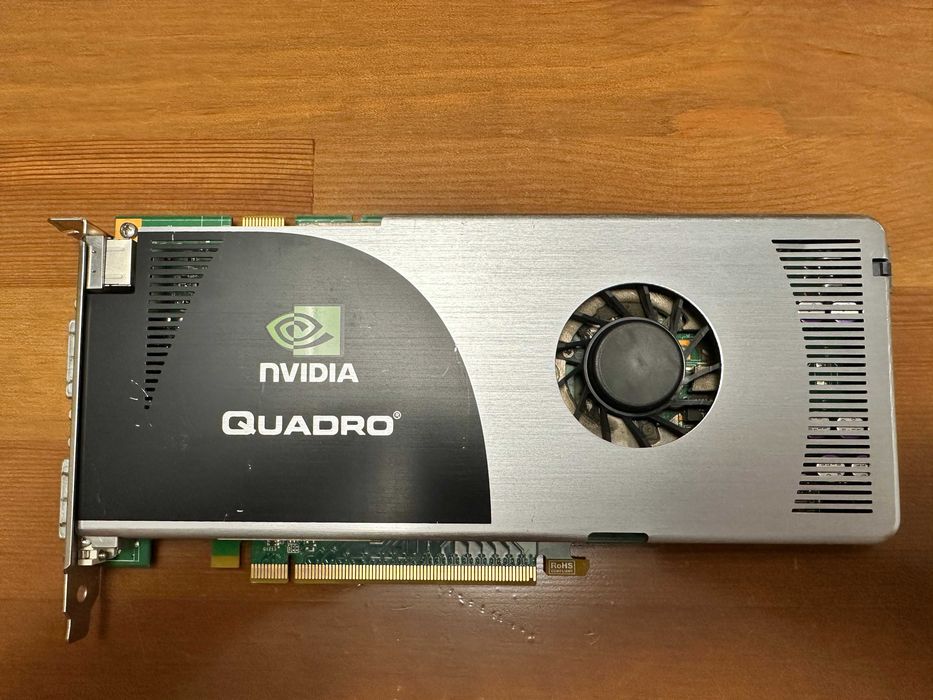 Placă video NVIDIA Quadro FX 3700 – profesională (CAD / workstation)