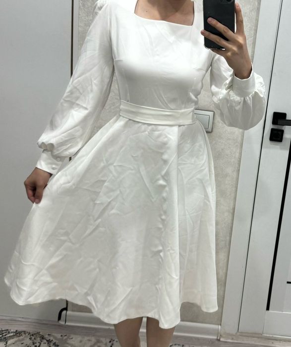 Срочно продам платье