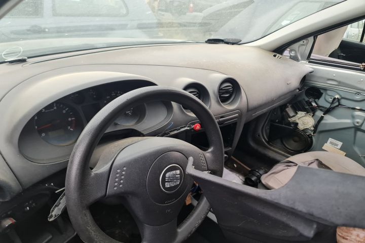 Delcou 030 905 205 Seat Ibiza a 3-a generatie 6L