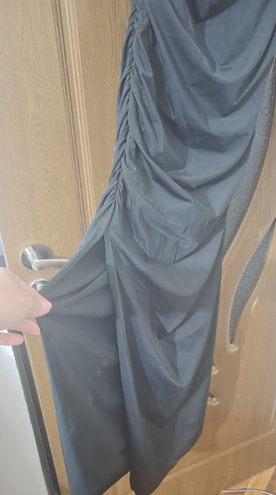 Rochita neagra Zara