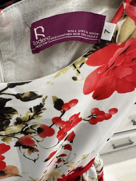 Платье для девочки 7-8 лет