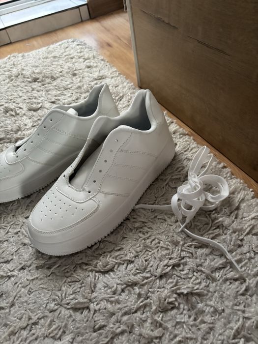 женские кроссовки 41 размер