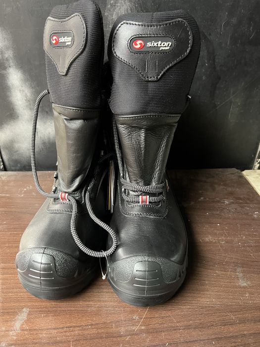 Vand bocanci protectie Sixton marimea 42