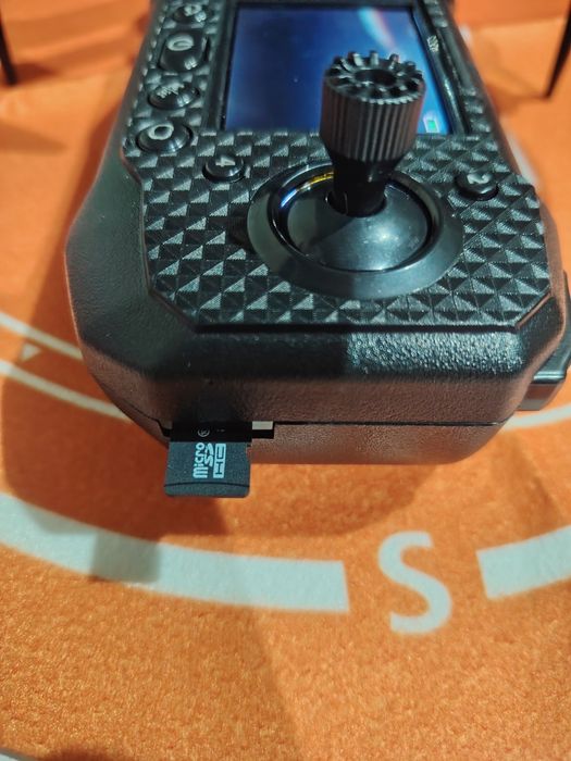 Дрон с камера   (rc drone)