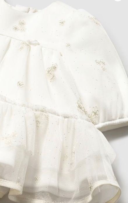 Рокля от тюл за новородено момиче