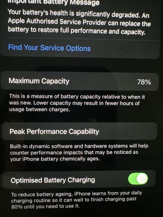 Iphone 12 Pro Max Gold с подарък