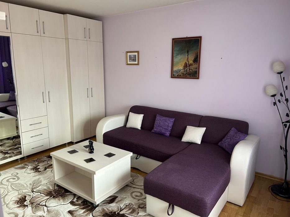 Garsoniera de inchiriat