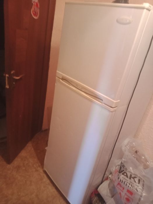 Холодильник/////