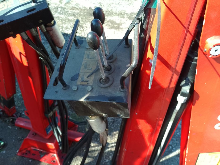 Кран за бус или камион