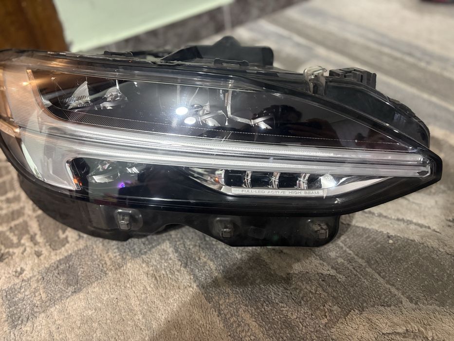 Десен фар за Волво / Volvo S90 V90 FULL LED 2015-2023