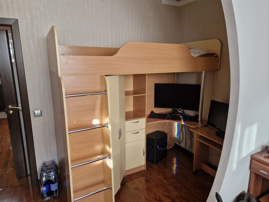 Продам детскую кровать