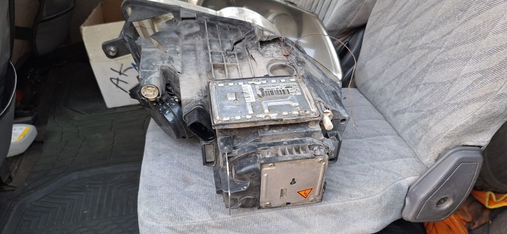 Фары фольцваген пассат б6