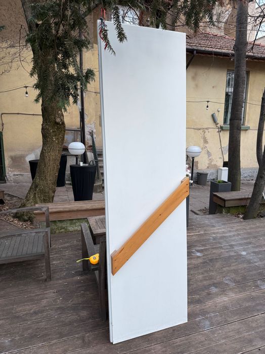 Бяла MDF врата  – запазена