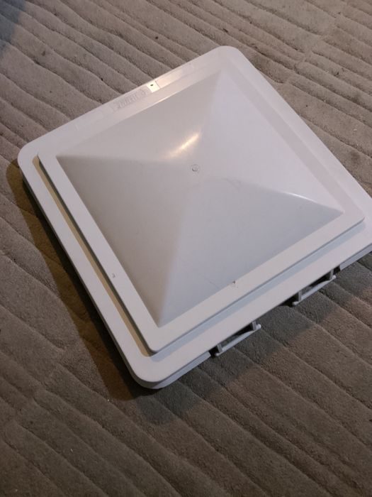 Части от люк за каравана