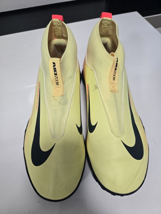 Футболни обувки Nike Mercurial 38.5