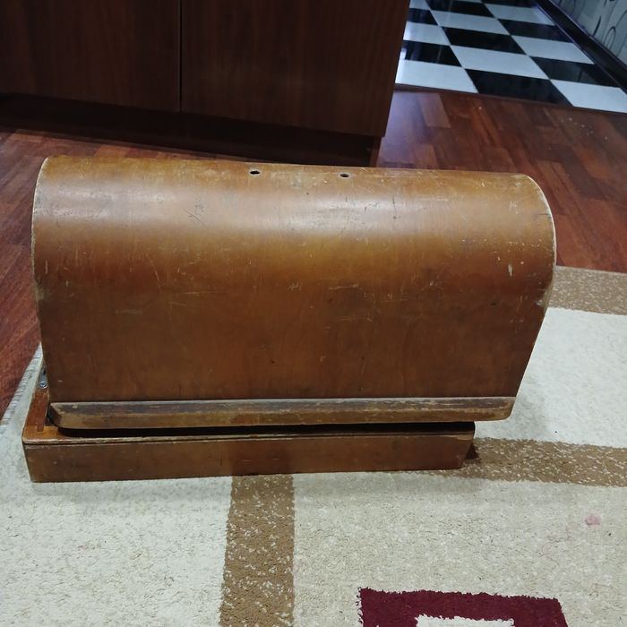 Советская  Швейная Машина