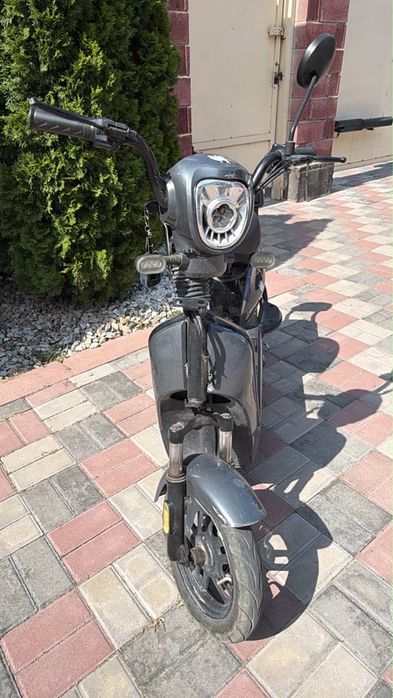 продам электроскутер 500 watt keruen