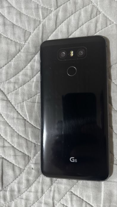 Lg G6 б/у  норм состояние