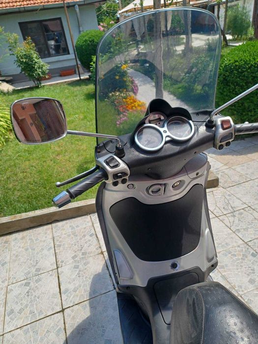 Piaggio Beverly 250