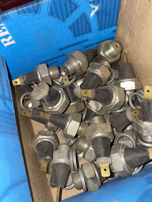 Sonda sonde martor ulei bord Dacia 1300 1310 nova aro si tractor utb