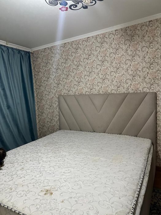 Продаётся двухспальная кровать