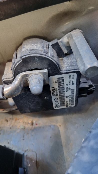 Calculator / modul baterie Audi A6 C6, cod 4f0915181a