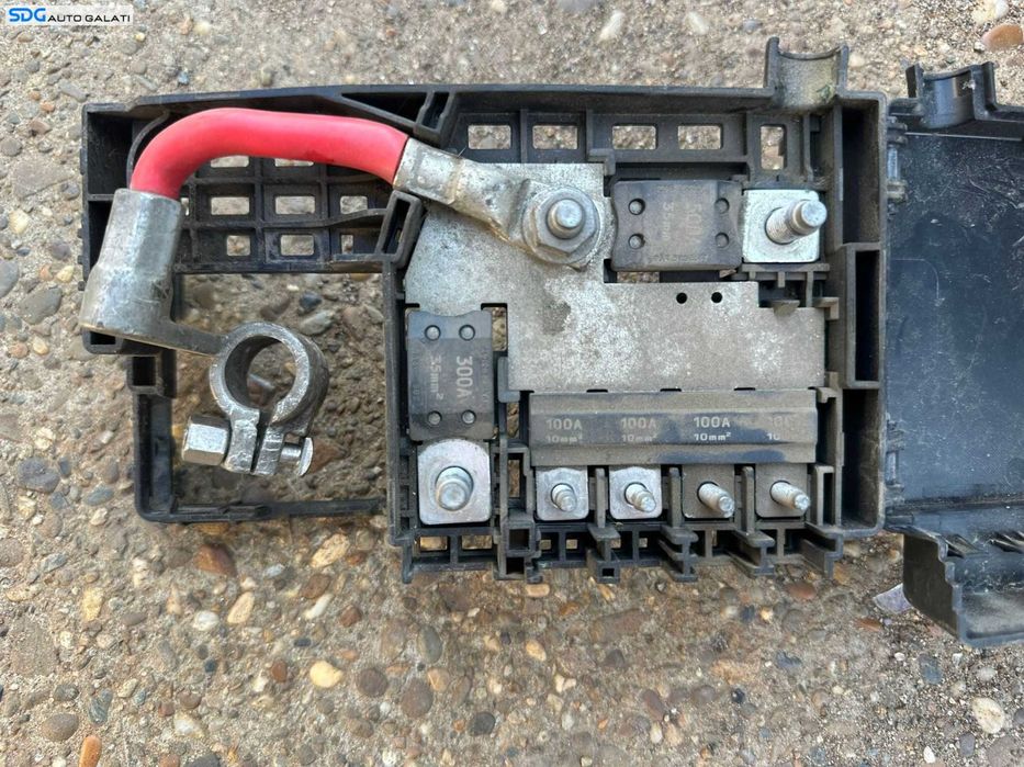 Panou Tablou Relee Sigurante Borna Plus Baterie Acumulator Opel Insignia 2.0 CDTI 2008 - 2017 Cod 525230582 [C7584]