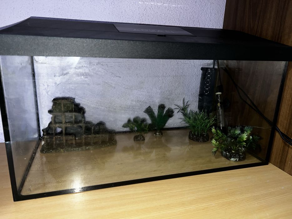 Acvariu aquael 54 litri