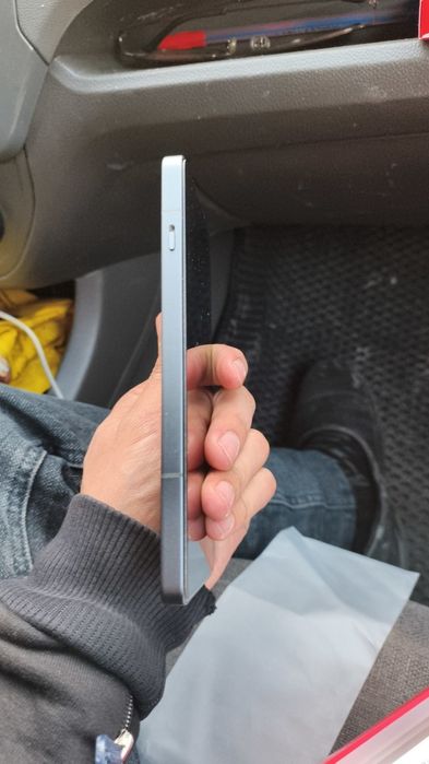 One plus Ace 5 yangi 100 yomkst 12/256