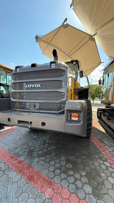 LOVOL 3,1 m³ frontal pogruzchik 30% bosh to'lov 1 kunda xarid
