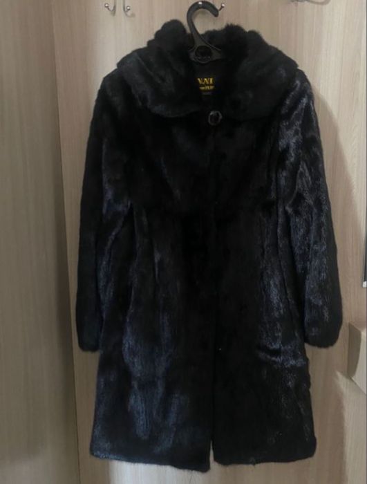 Продам Норковую шубу