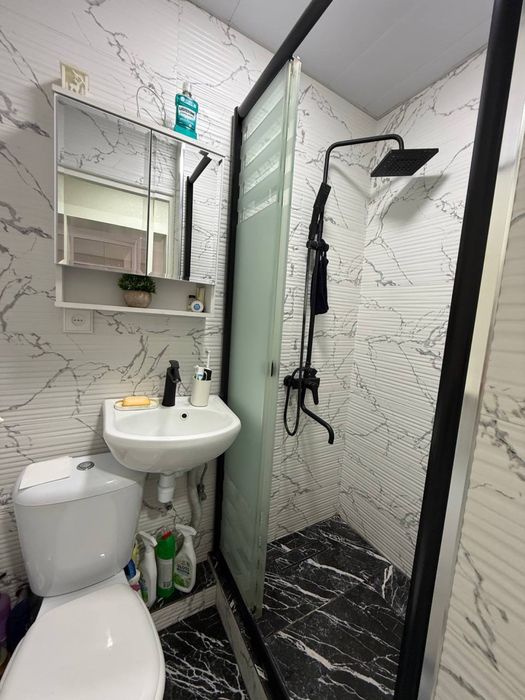 Продается квартира Чилонзар-1, Пионерская, Торговый 1/3/4