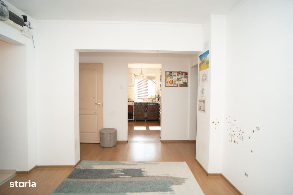 Apartament AN cu 4 camere Bld Dacia