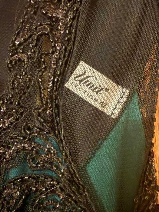 Rochie superba cu paiete si trena