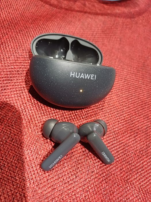 Casti Bluetooth Huawei buds 5i