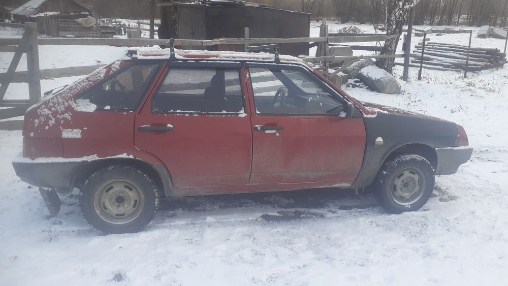 Продаю автомобиль ваз 2109
