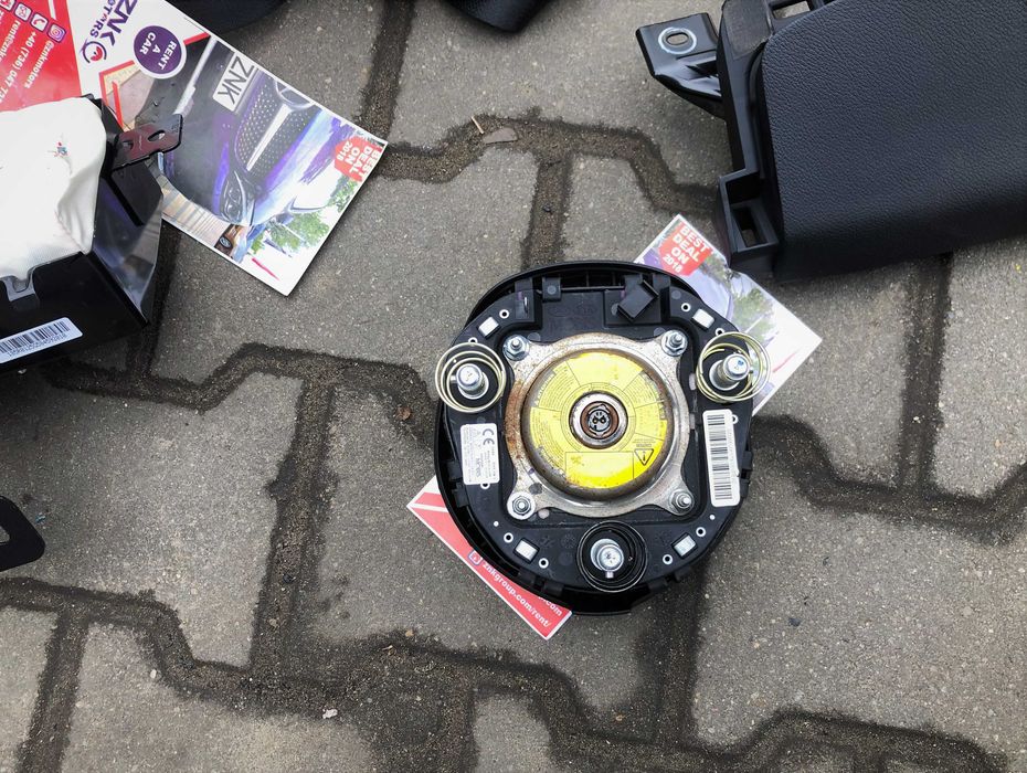 Kia Niro kit airbag volan pasager genunchi set centuri