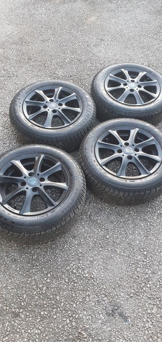 Ал.джанти с чисто нови гуми за Хонда Джаз