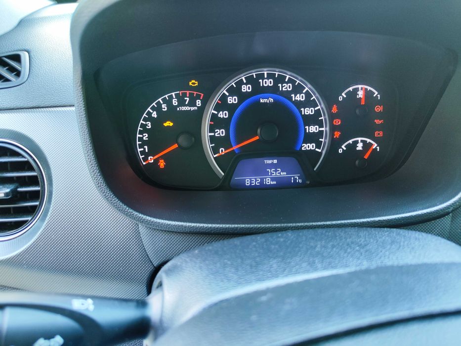 HYUNDAI i10 impecabil 2018