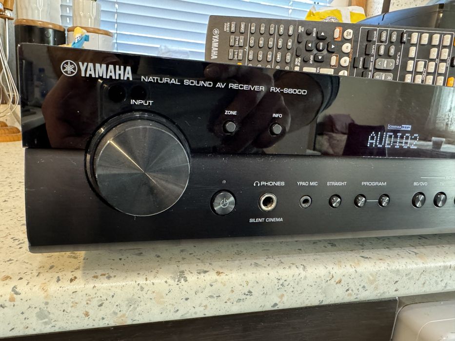 Yamaha RX-S600d resiver