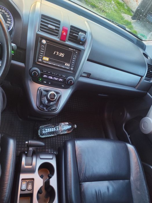 Продавам Honda CR-V 3 2.2 140 k