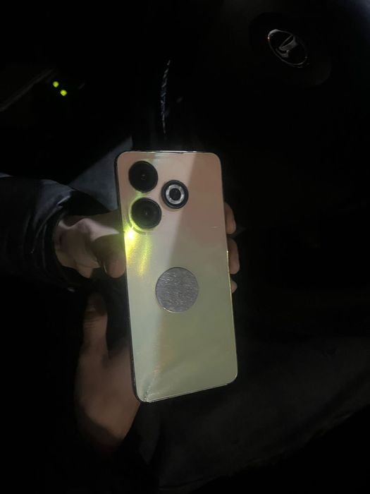 Продам Infinix Smart8