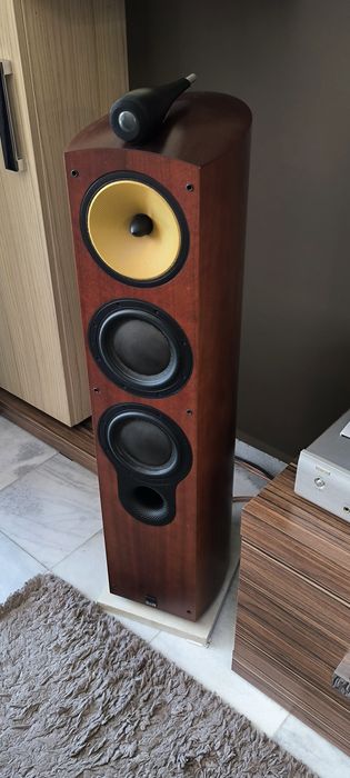 Bowers & Wilkins 804 S