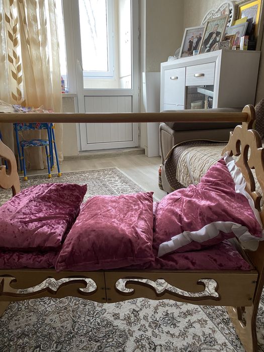 Продам бесык ручной работы