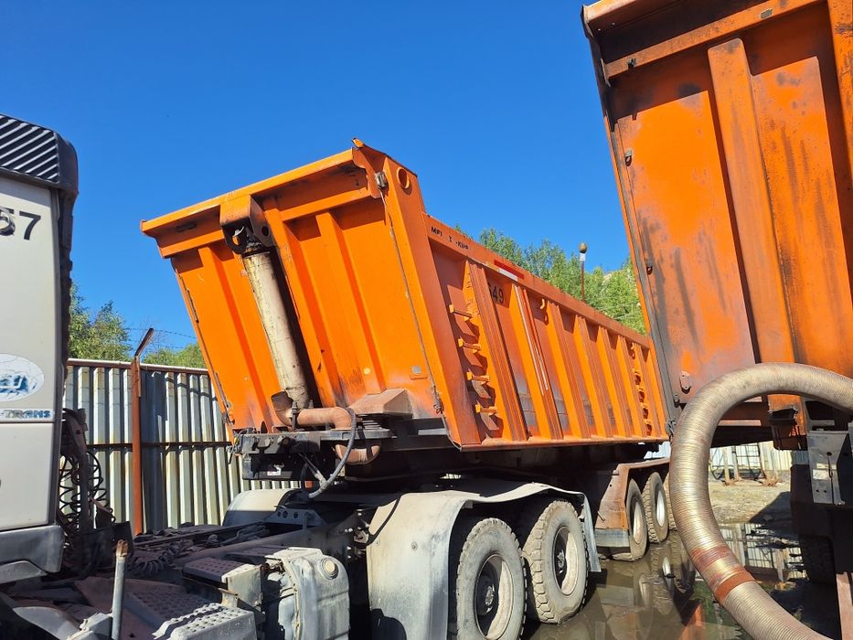 продам полуприцеп тонар 30куб