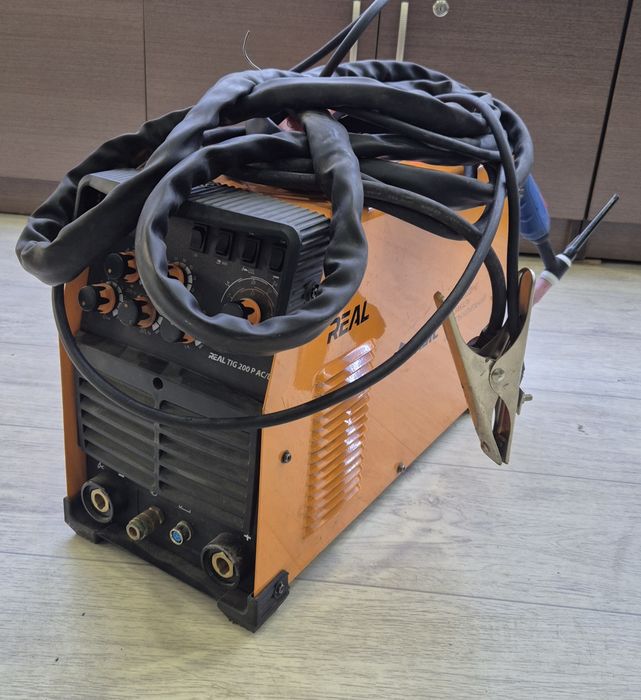Сварочный аппарат инвертор REAL TIG 200 P Код 7088
