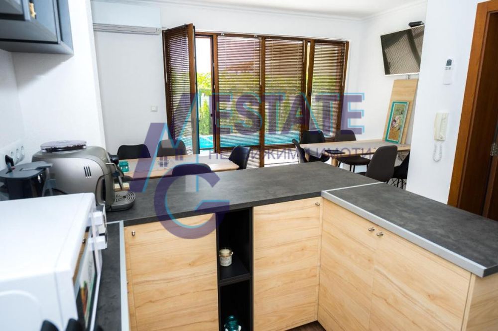 Продава се Хотел в Созопол - 334 кв.м за 1498 €/кв.м - Снимка #8