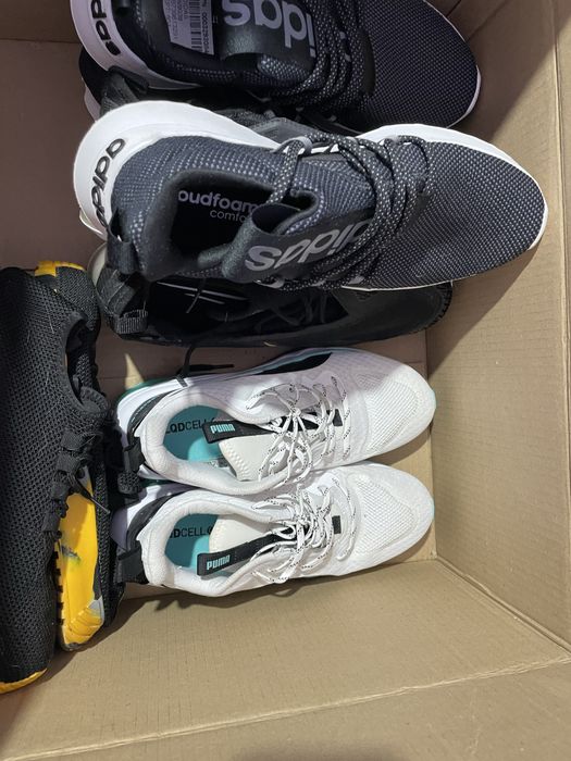 Adidasi originalu de la 40 la 45  second si noi 250 lei