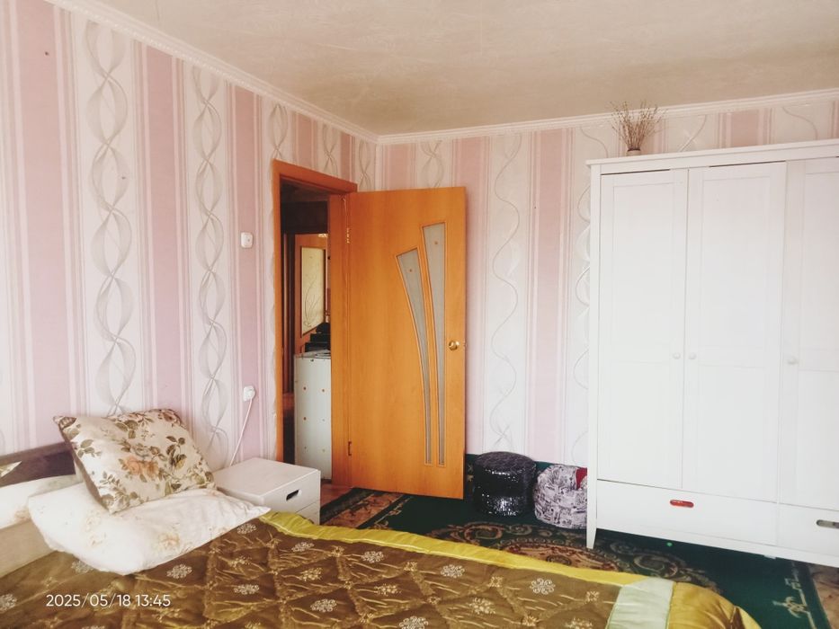 Продается 4 комнатная квартира